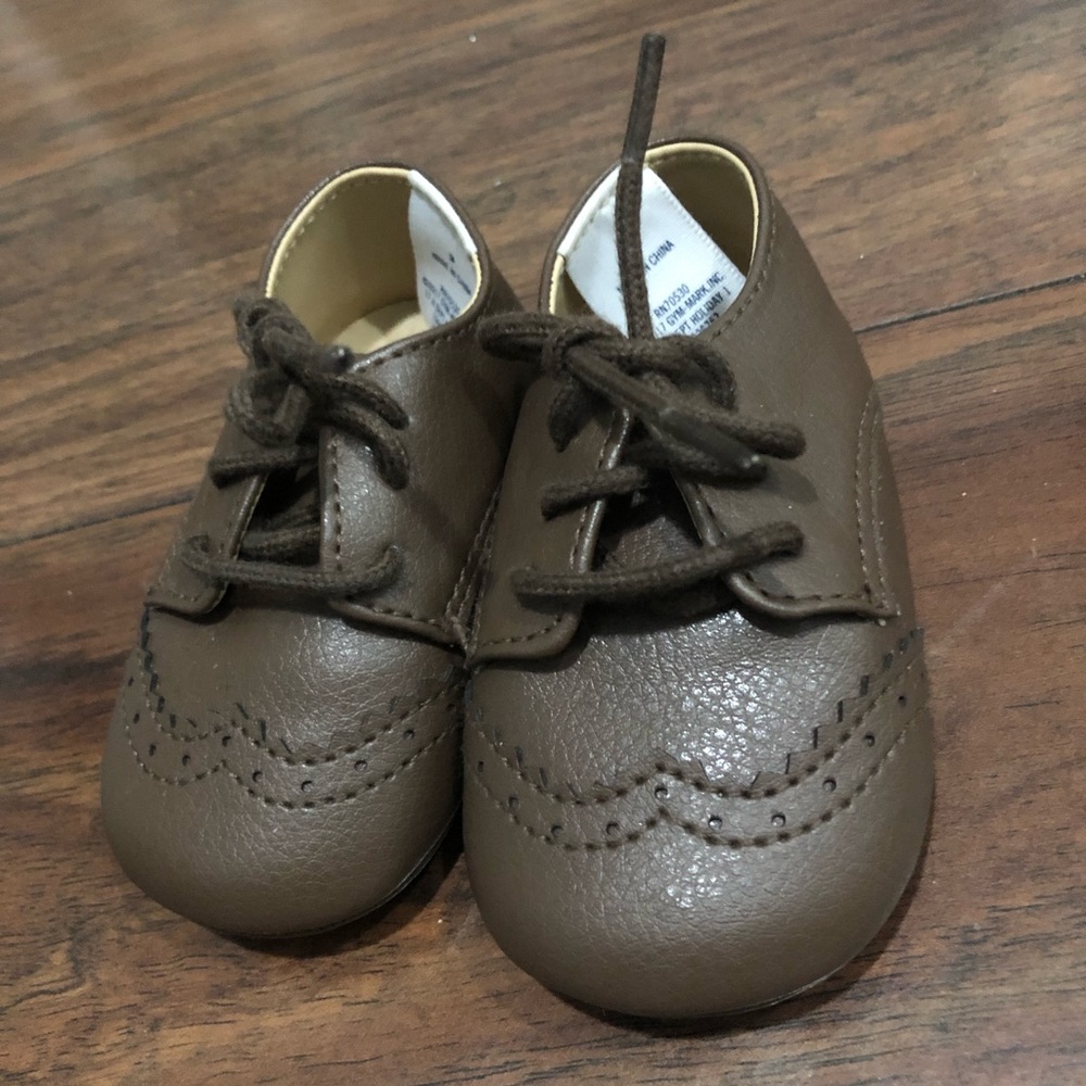 Janie and Jack brown dress shoes